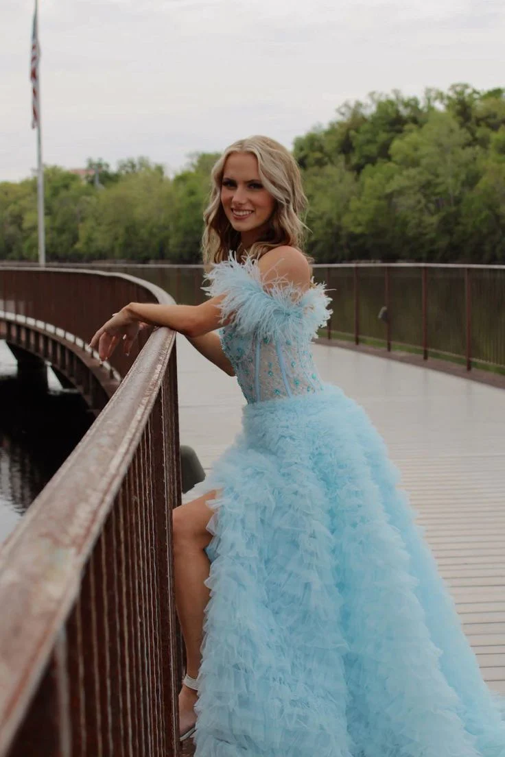 Sky Blue Princess Slit Evening Dress Feathers Straps Tulle Beaded Tiered Long Prom Dress
