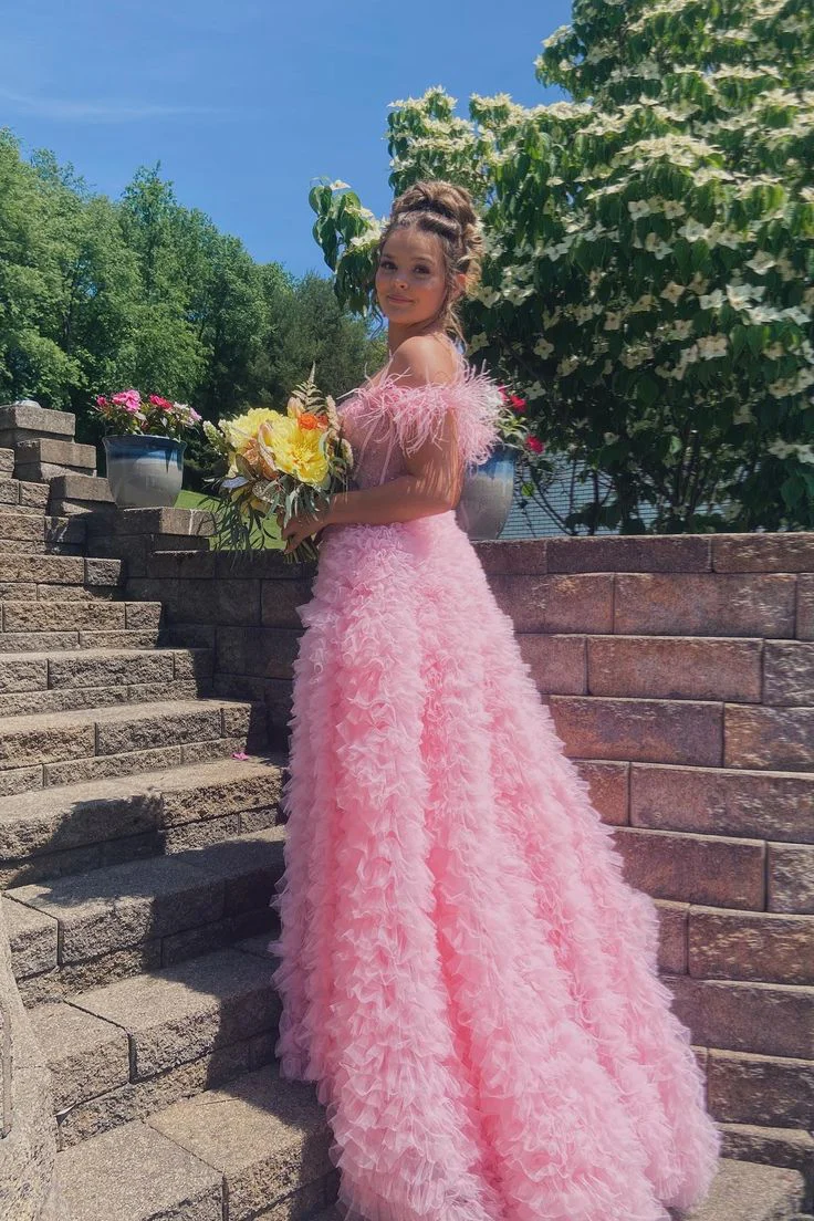 Sky Blue Princess Slit Evening Dress Feathers Straps Tulle Beaded Tiered Long Prom Dress