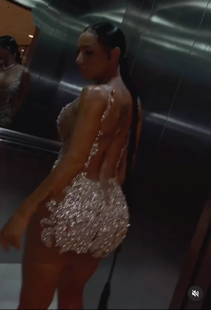 Sexy Silver See Through Cocktail Dresses Applique Sequin Short Prom Dress Backless Birthday Party Gowns Vestidos De Graduación
