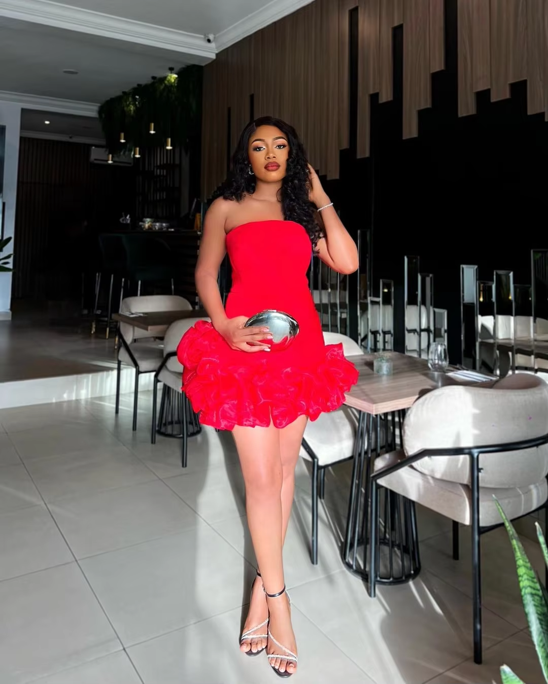 Popular Little Black Girls Short Prom Dresses Strapless Ruffled Bottom African Mini Cocktail Dress Aso Ebi Birthday Party Dress