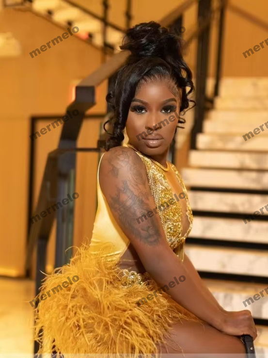 Gold Short Prom Dresses For Black Girls Beaded Crystal Feathers Birthday Party Dress Mermaid Mini Cocktail Homecoming