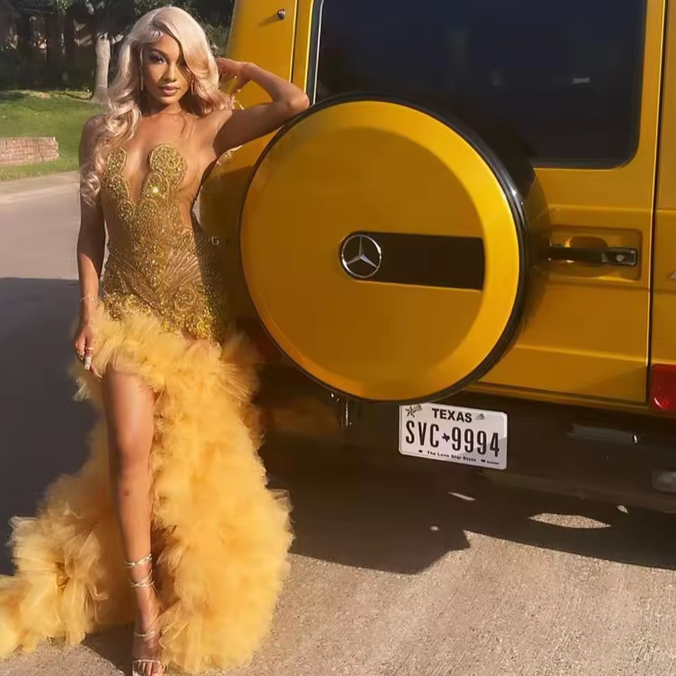Charming Gold Crystal Prom Dresses Beads Ruffle Tutu Skirt Rich Girls Formal Evening Gowns Maxi Birthday Party