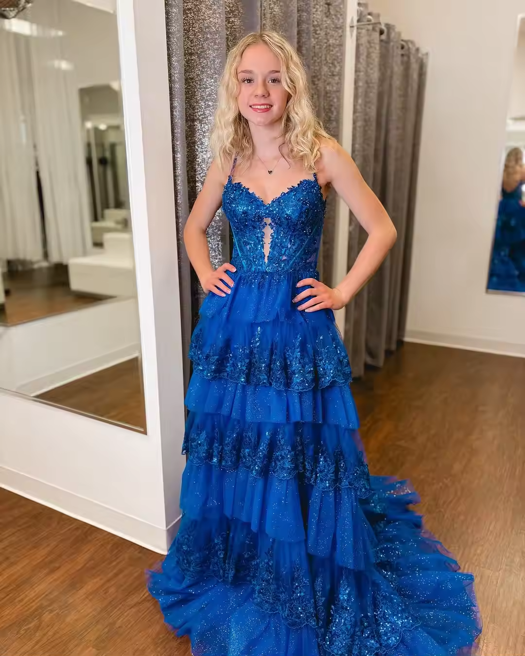 Royal Blue Tiered Lace Appliques Corset Prom Dresses Long for Women 2025 Spaghetti Straps Ruffle Formal Evening Gowns Customized