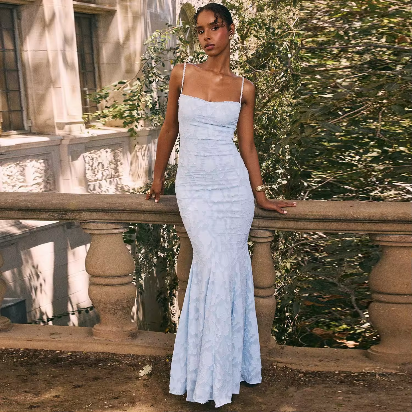 New Square Neck Backless Suspender Dress with Hip Wrap Sexy Slim Fit Fish Tail Long Retro Evening Dresses 2025