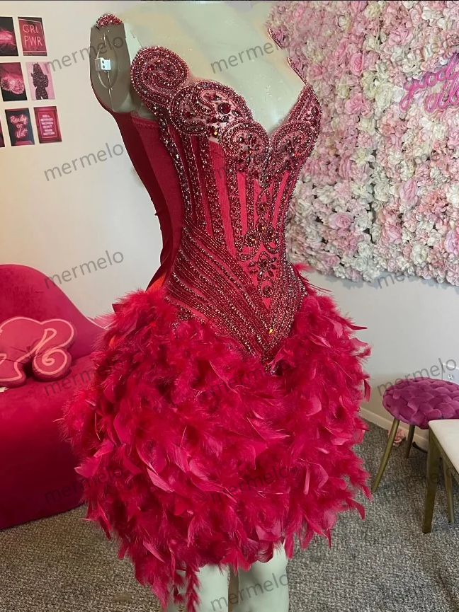 Luxurious Red Feather Short Cocktail Dresses Sexy Beaded Crystal Rhinestone