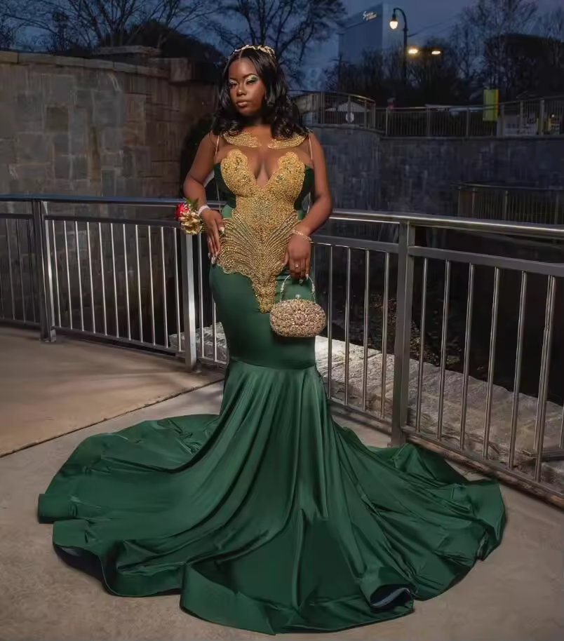 Hunter Green Long Mermaid Prom Birthday Gala Dresses for Black Girl Sparkly Diamond Crystal Evening Party Dress customsized