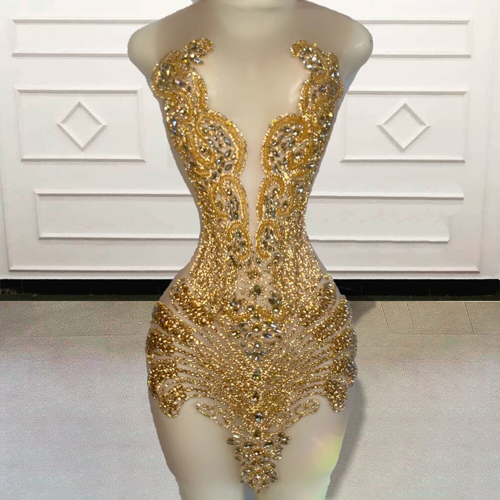 Sexy Sheer Short Prom Dresses Stunning Crystal Beaded Diamond Black Girls Mini Cocktail Gown for Birthday Party Custom Made