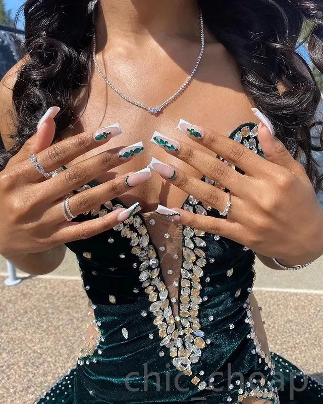 Slit African American Prom Dresses Mermaid Spaghetti Straps Velvet Beaded Black Girls Nigeria Saudi Arabia Evening Dresses Gown