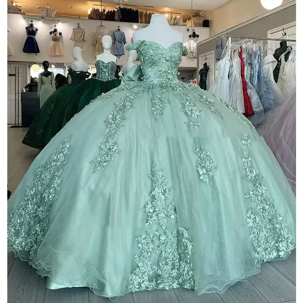 Sage Green Quinceanera Dresses Off Shoulder Floral Appliques Lace Bow Back Corset For Sweet 15 Girls Party Gowns