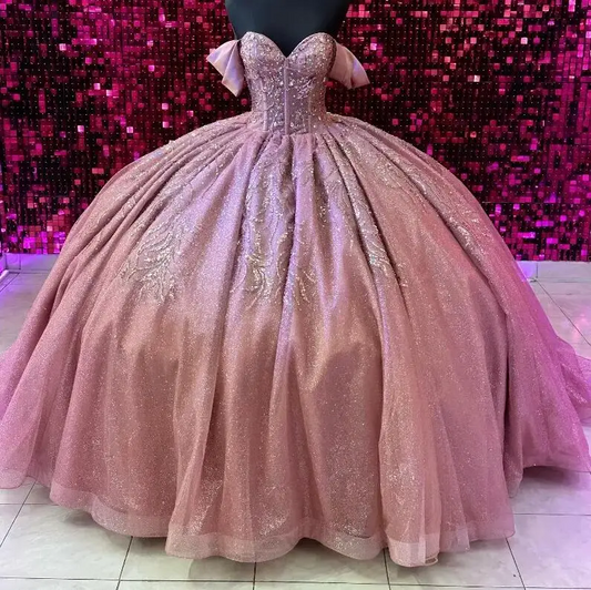 Rose Pink Shiny Quinceanera Dresses 2024 Beads Crystal Tull Sweethear Princess Sweet 15 16 Year Birthday Party Gown Gift vesti