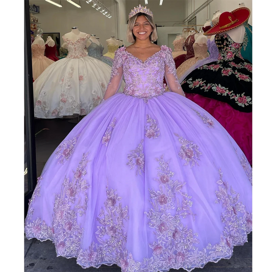 Lavender Sexy V-Neck Quinceanera Dresses Ball Gowns With Appliques Lace 3DFlower Tulle Sweet 16 Dress Court Train Vestidos De 15