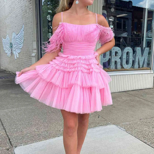 Feathers Homecoming Dresses for Girls Spaghetti Zipper Closure Short A Line Tiered Pleats Prom Party Gowns Graduation Dress