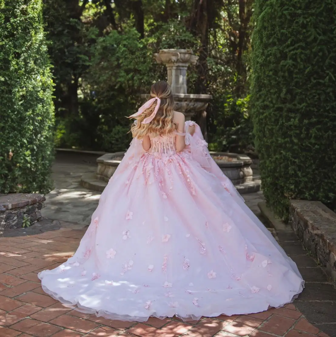 Princess Pink Bloom Puffy Gowns 3D Flower Beaded A-line Long Tulle Eveing Dresses With Train Garden Bridal Gowns