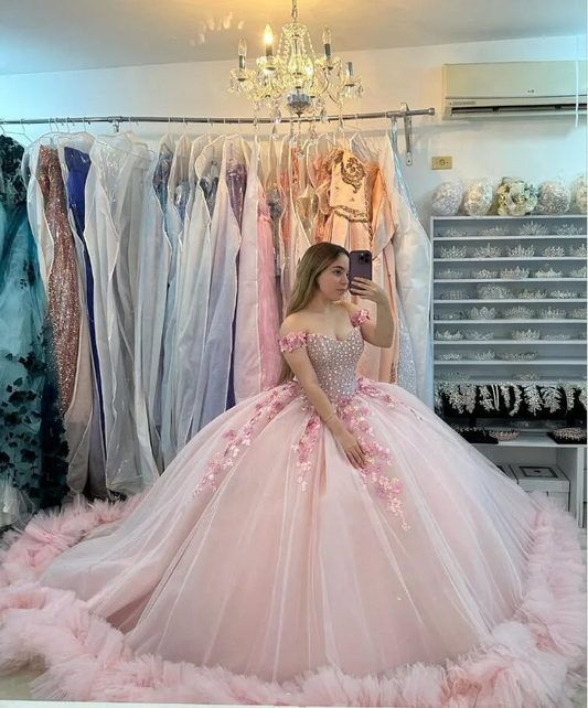 Sparkly Pink Princess Quinceanera Dresses Off Shoulder Luxury Crystal 3D Floral Applique vestidos 15 quinceañera 2024