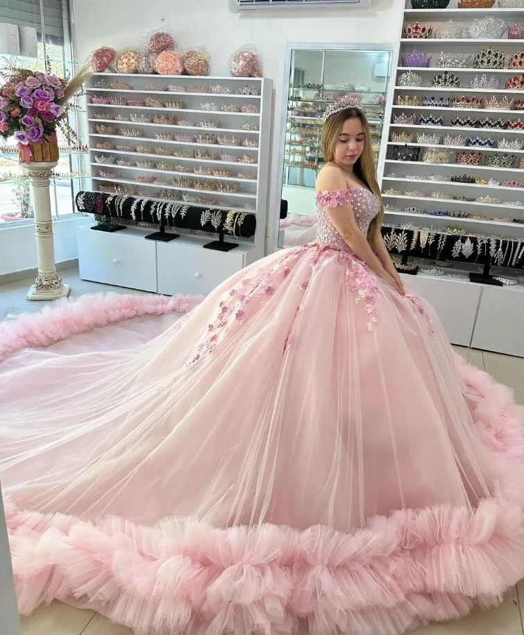 Sparkly Pink Princess Quinceanera Dresses Off Shoulder Luxury Crystal 3D Floral Applique vestidos 15 quinceañera 2024
