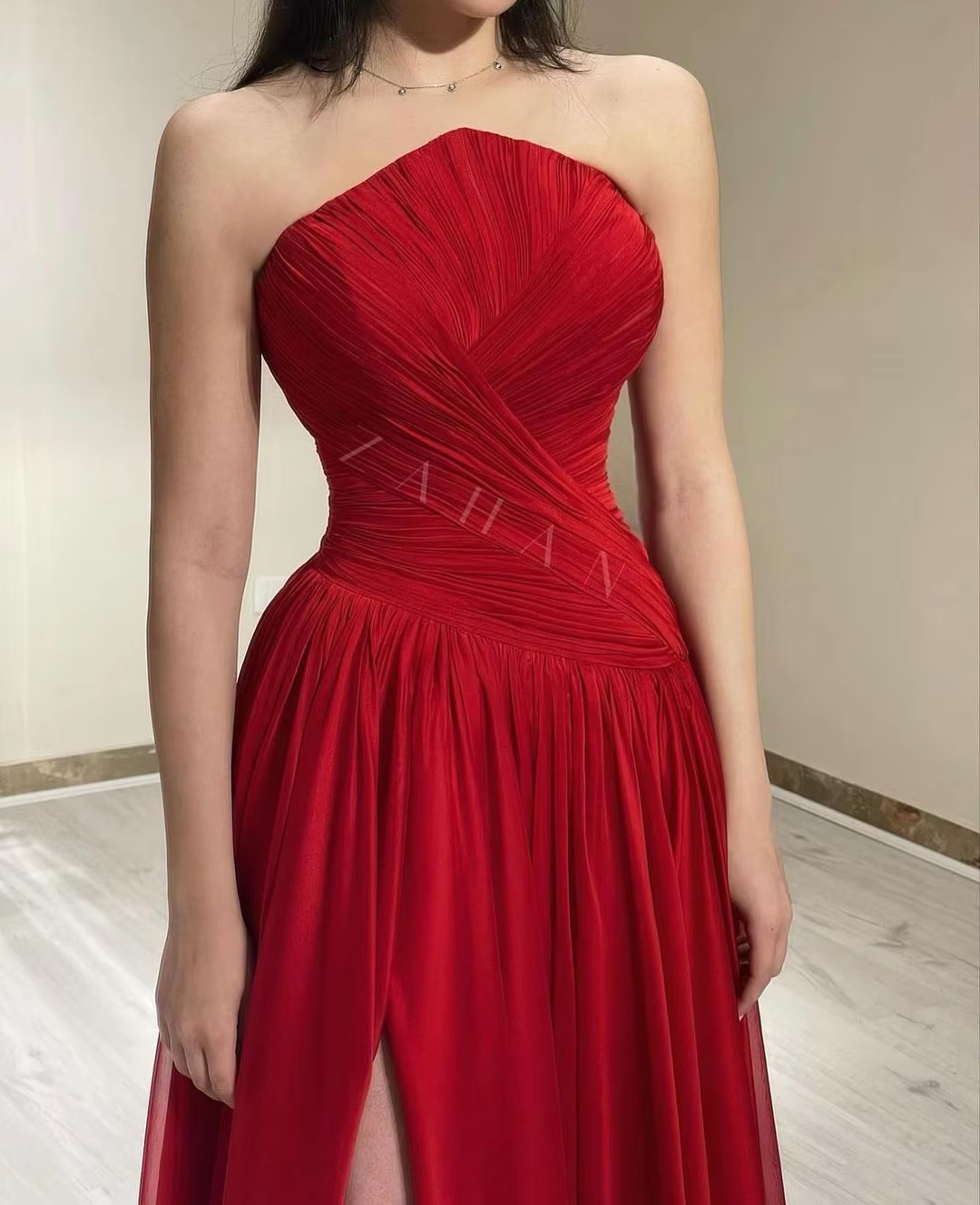 Red Evening Dress Women Chiffon Long Prom Dresses Strapless Pleated Side Split Party Gowns Special Banquet Club فساتين السهرة