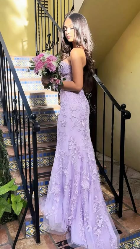 Elegant Mermaid Sleeveless Lace Lilac Evening Prom Dresses Long Prom Dresses