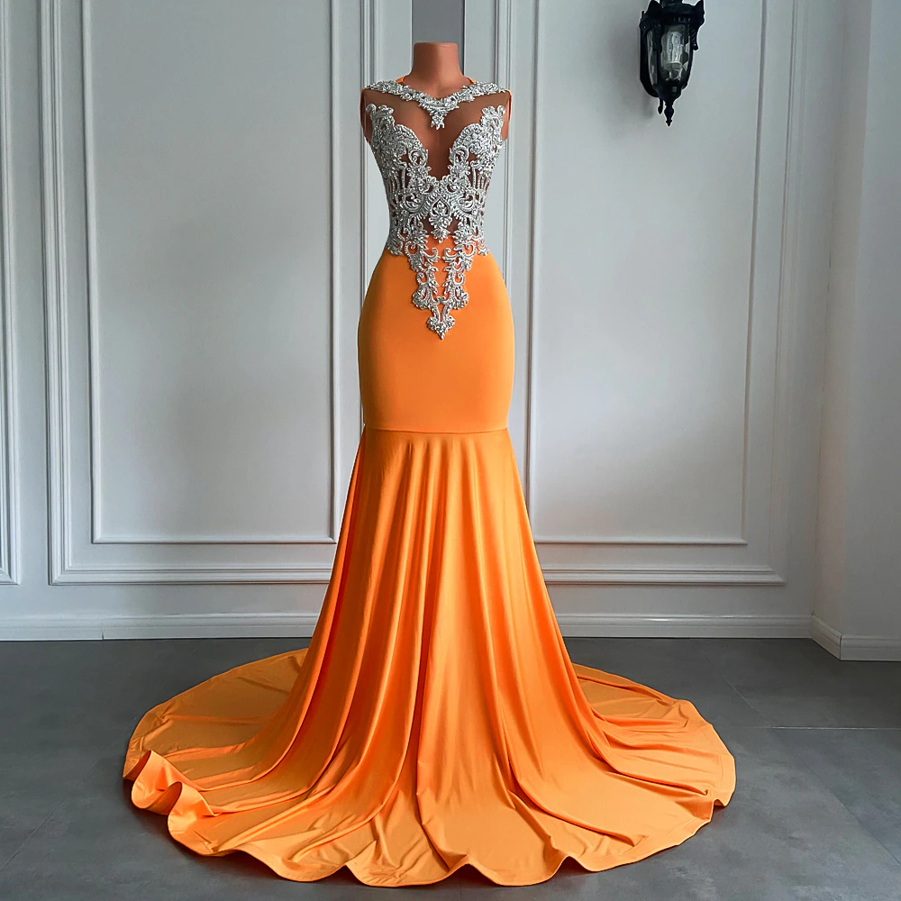 Long Orange Prom Dresses 2023 Sexy Mermaid Style Fitted Silver Beaded Embroidery Orange Spandex Black Girl Prom Formal Gowns