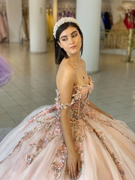 Champagne Princess Quinceanera Dresses Ball Gown Sweetheart Tulle Appliques Sweet 16 Dresses 15 Años Custom