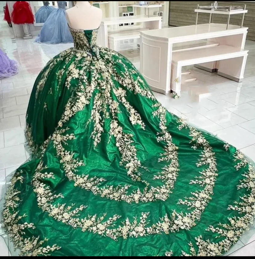 Emerald Green Lace Appliquees Quinceanera Dresses Ball Gown 2024 Off Shoulder Beaded Sweet 16 Dress Birthday Gowns Vestidos De 1