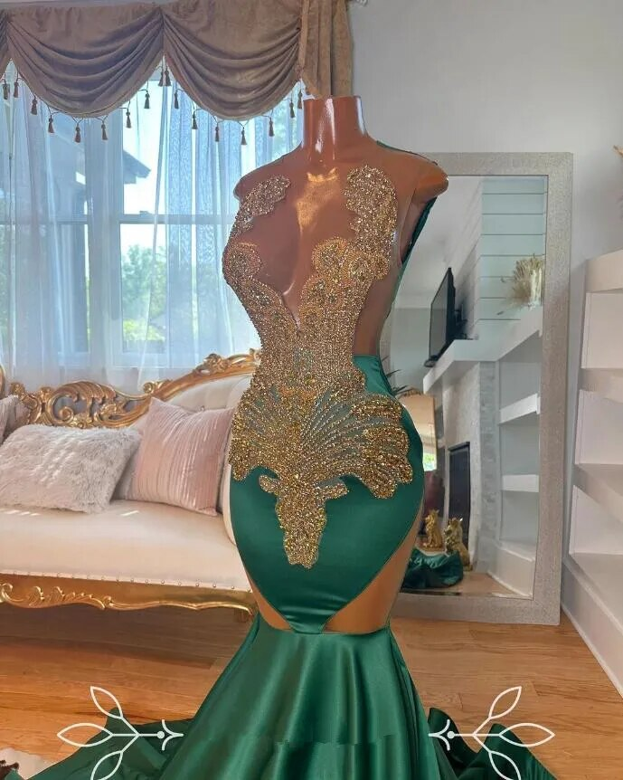 Satin Emerald Green Gold Long Evening Formal Dress for Women Sparkly Crystal Beaded Black Girl Prom Gala Gown